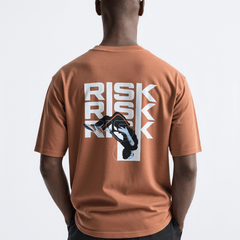 RISK IT OVERSIZED TEE - BUKSER